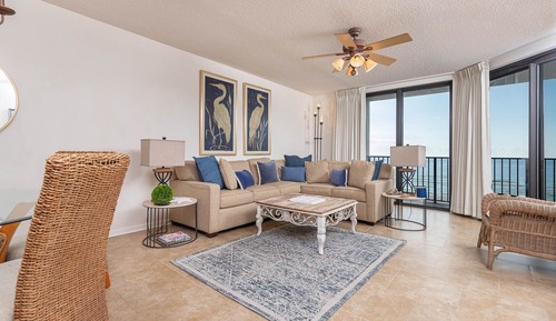 Condo, 3 Bedrooms
