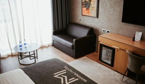 Deluxe Double Room, 1 King Bed with Sofa bed