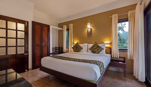 Garden View Privilege Suite With Balcony