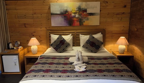 Deluxe Double Room, Pool View