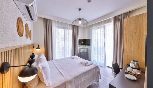 Standard Room, City View