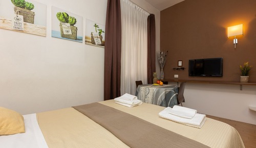 Classic Triple Room