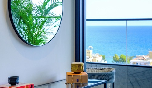 Luxury Apartment