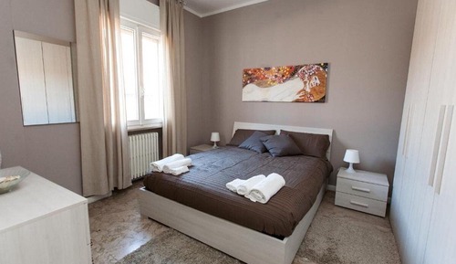 Comfort Apartment (07)