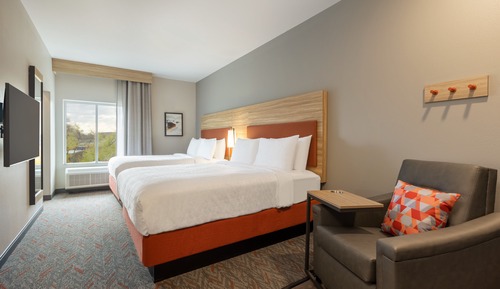 Studio Suite, 2 Queen Beds, Accessible (Communications)