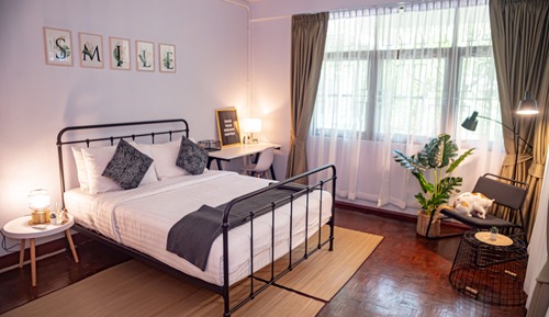 Queen Room No Balcony