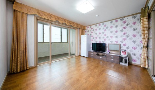 Basic Room, 1 Bedroom (202)
