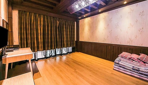 Room ([Pension Building] -Ondol Room 101 (S)