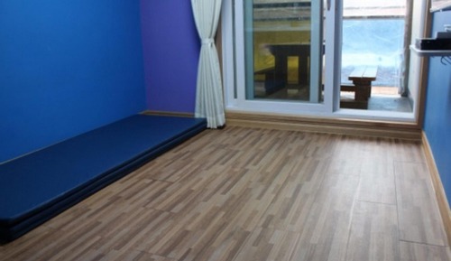 Room (Ondol Room 2F)