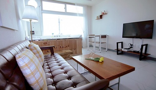 Room (B203 (Ocean View Spa Duplex Netflix F)