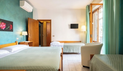 Family Quadruple Room, Balcony