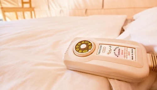 Room (Glamping Room-(2 people))