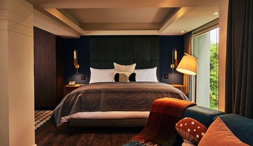 Suite (Campos Residence)