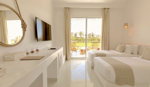 Family Suite (Superior)
