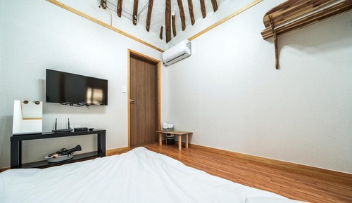 Basic Room, 1 Bedroom (Somang)