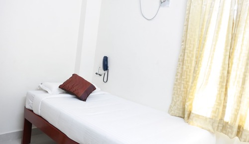 Deluxe Single Room