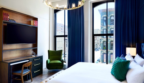 Deluxe Single Room, 1 King Bed, City View