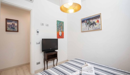 Family Apartment, 2 Bedrooms (Casa Angerin 2 - 100m from sea)