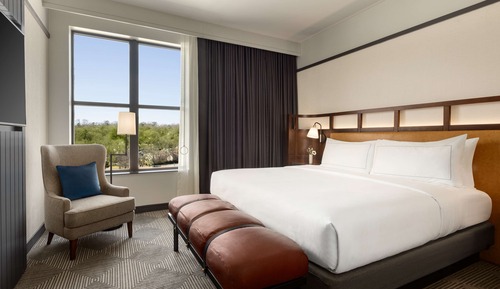 Suite, 1 King Bed (Camellia, Roll-In Shower)