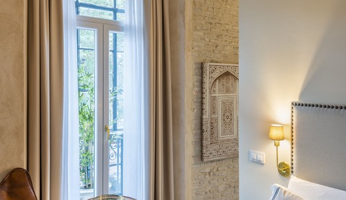 Superior Apartment, City View