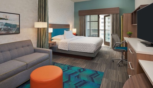 Suite, 1 King Bed, Accessible, Bathtub (View)