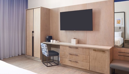 Superior Room, 1 King Bed