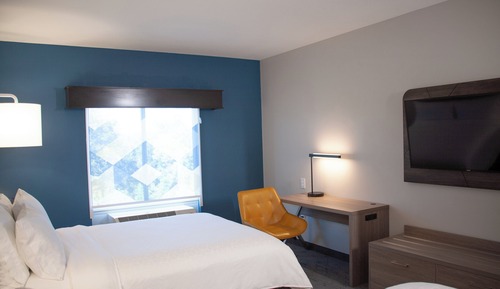 Standard Room, 2 Queen Beds, Accessible (Communications)