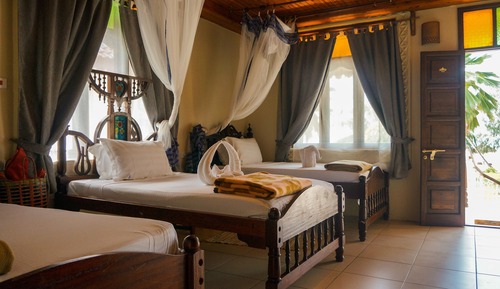 Deluxe Triple Room, Multiple Beds, Terrace, Sea View