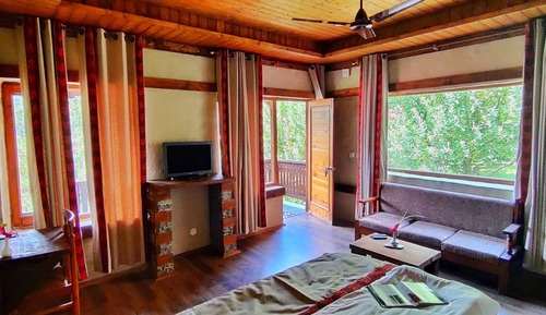 Executive Suite