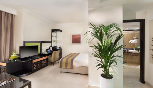 Standard Room, 1 King Bed