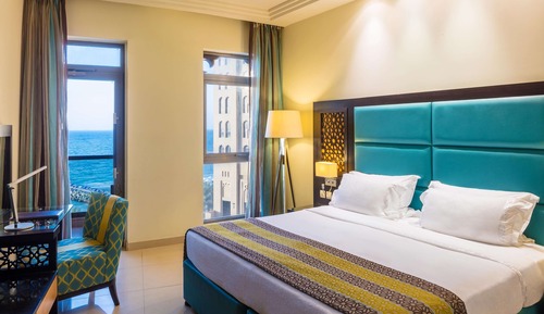 Standard Room, 1 King Bed (View)