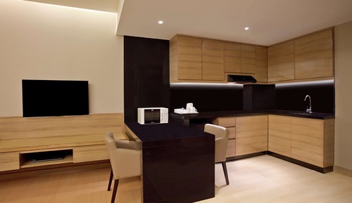 Premium Room, 1 King Bed, Balcony