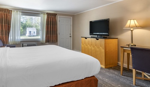 Standard Room, 1 King Bed