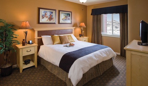 Condo, 2 Bedrooms
