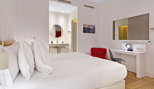 Economy Double or Twin Room