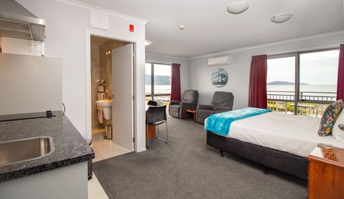 Sea View Suite, SPA Bath, with Balcony-Top Floor