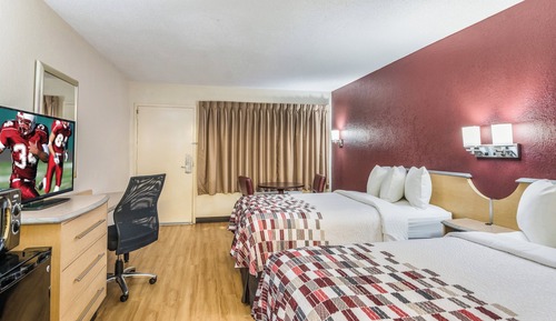 Deluxe Room, 2 Double Beds, Accessible, Non Smoking