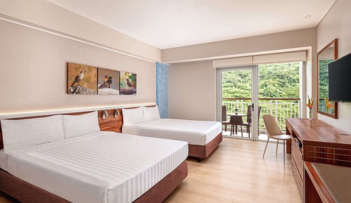 Deluxe Lagoon View