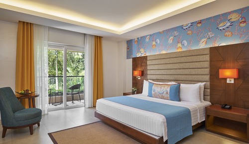Superior Room, 1 King Bed