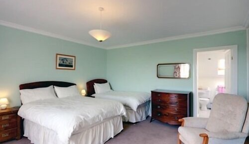 Suite, Ensuite
