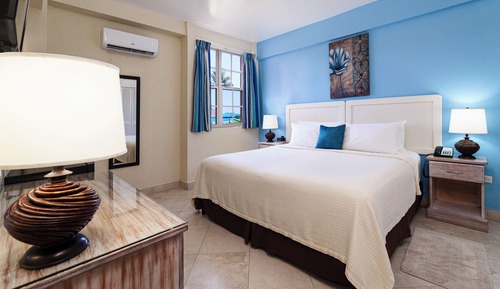 Room (Garden or Pool View)