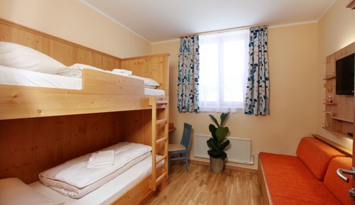 Apartment, 2 Bedrooms, Private Bathroom, Mountain View