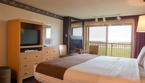 Room, 1 King Bed, Beachfront