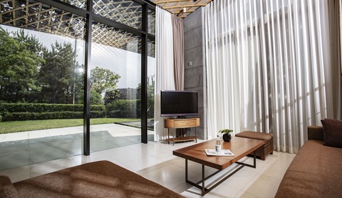 Kengo Kuma Villa ( 3 Rooms )