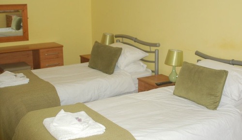 Twin Room, Ensuite