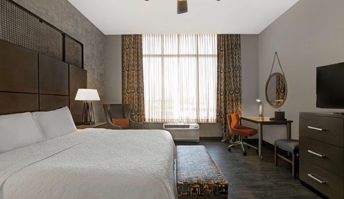 Room, 1 King Bed, Accessible, Non Smoking