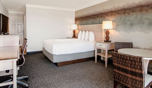1-Bed Run of House Room