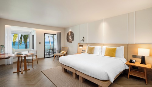 Club Room, 1 King Bed, Ocean View