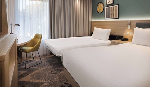 Room, 1 Queen Bed with Sofa bed