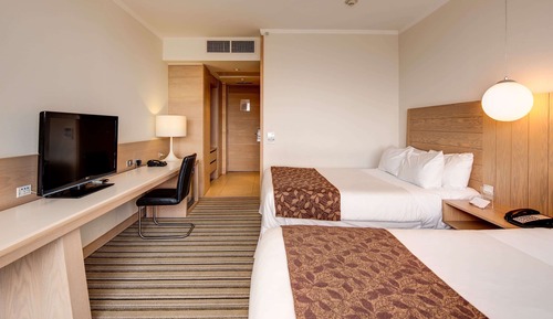 Standard Room, 2 Double Beds, Non Smoking, City View
